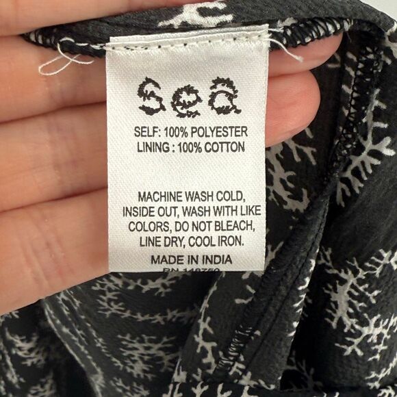 Sea New York Thandi Smocked Textured Maxi Dress Short Flutter Sleeve 8 Black - Picture 9 of 10